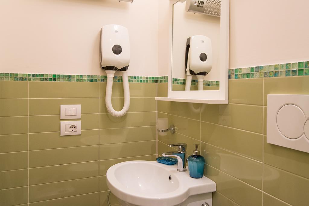 Il Giglio Verde Porto SantʼElpidio Zimmer foto
